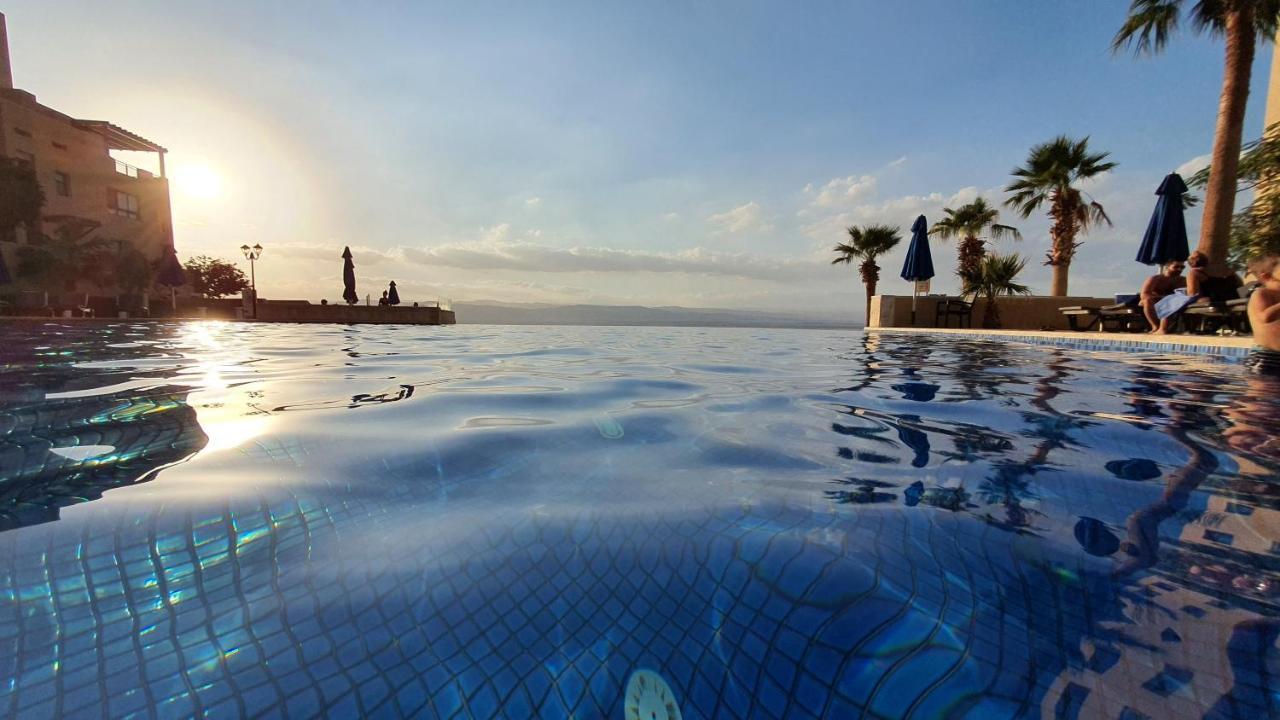 Comfy Stays: Sea View Apartments at Deadsea Samarah Resort Sweimeh Exterior photo